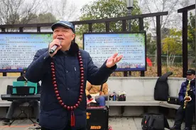 毛宁原唱歌曲《涛声依旧》郑州东方乐团常明生演唱电声乐队合奏视频封面