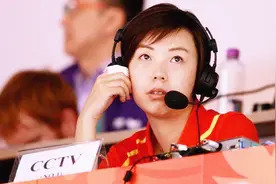 观众：你行你上？解说的张怡宁霸气回怼：上就上，我上她们都得哭视频封面