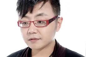 一首老公《唱给老婆的歌》唱的真让人暖心，愿老婆天天开心快乐