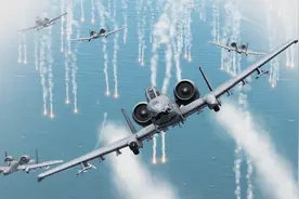 200架攻击机空战！苏25 对战A10疣猪，谁的战斗力更强？战争模拟视频封面