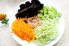 早中晚都可以吃的减肥食谱，低卡路里、营养健康，而且制作简单视频封面