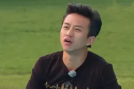 邓超调侃陈赫腿短，直言：看着像在跪着跑的！明星调侃陈赫系列视频封面