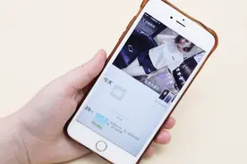 今天才明白，点一点微信这按钮，对方几年前的朋友圈信息直接显示视频封面