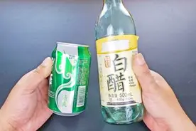 啤酒和白醋混一起，涂抹在头发上，用过的都认可，一年少花好几百