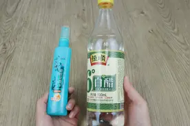 白醋里加点花露水放一起，妙用太厉害了，每家都用到，一年省几百视频封面