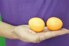 魔术表演：空手消失鸡蛋，骗过很多人！全程不挡住视频封面