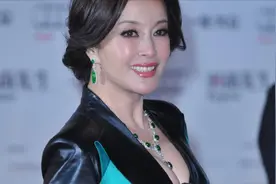 刘晓庆曾三次拒绝丈夫邀请更改国籍，得到网友们全力支持视频封面