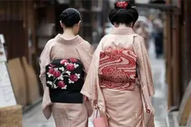 日本女生穿和服时，身后“小枕头”是做什么用的？看完后懂了！视频封面