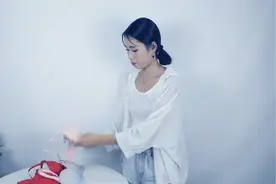 说说女性内衣罩杯大小的小常识！视频封面