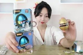 试玩“神奇的恐龙蛋”，在水里泡一泡，就可以孵化出恐龙视频封面