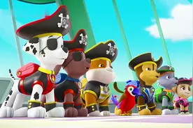 汪汪队的海盗装扮太帅了，到荒岛救小克找宝藏