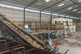 日产60吨淀粉的木薯淀粉加工厂生产线运行过程视频视频封面