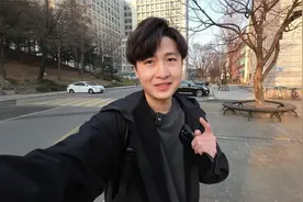 用中文采访韩国年轻人，看看他们对中国的印象，回答让我大吃一惊视频封面