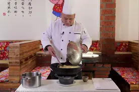 拿手菜：东北独具特色的烹饪方式，铁锅炖羊肉让人垂涎欲滴视频封面