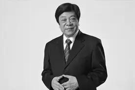 回顾赵忠祥生前经典影像《动物世界》 多少人童年的记忆视频封面