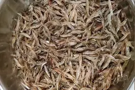 这才是小虾好吃做法，以后就这样做了，步骤简单，吃一口满嘴留香