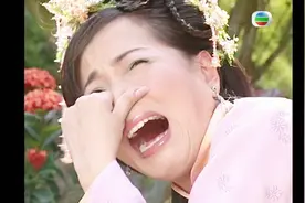 波斯王妃脚臭熏走蜜蜂连仆人也遭殃，十年不洗脚简直无敌