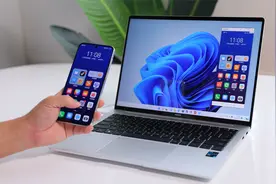 荣耀首台Evo认证性能轻薄本表现如何？荣耀MagicBook V14上手体验视频封面