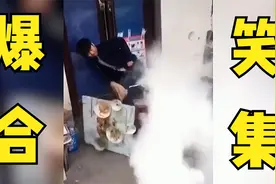 盘点那些上厕所名场面，高速憋屎寸步难行视频封面