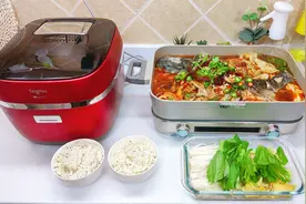 可煎烤炖煮多功能料理锅，晚餐用它做一锅烤鱼，比外面更好吃实惠