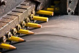 为什么铅笔不是铅做的，却叫做铅笔呢？