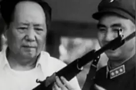 指挥千军万马，毛主席几乎从未用一枪一弹，揭秘8341部队神枪手视频封面