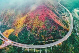 厉害！四川一条仅240公里的公路，却用了5年建成，堪称逆天工程视频封面