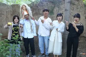 下乡扶贫4：姐姐去套路，弟弟用新招捉弄同学们，同学们会上当吗视频封面