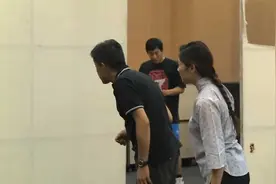 【纪录片】我与人艺六十年-顾威-上【480P】视频封面