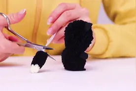 旧毛线不要扔，教你变废为宝做手工，真是美呆了视频封面