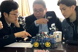 毕业离别是伤感的，我原路返回，你们远走高飞，建功立业视频封面