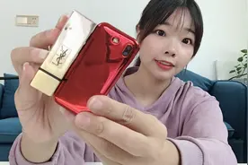 开箱拼多多的迷你iPhone，这么小的屏幕，吃鸡到底怎么样呢？视频封面