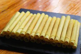 想吃蛋卷不用出去买了，教你在家做，口感酥脆，一碰就碎视频封面