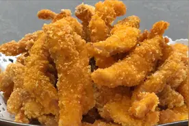 喜欢吃炸鸡柳不用再出去买了，自己在家做，肉质鲜嫩，健康又干净