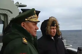 普京是上校军衔？俄罗斯官方回应：普京是预备军官！视频封面