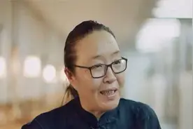 戴锦华-当中国开始崛起后我们又去寻找曾经被丢弃的历史视频封面
