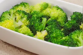做西兰花，到底要不要焯水？教你一个新吃法，吃一次就爱上