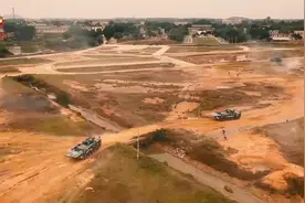 直击海军陆战队机械化步兵登陆夺控演练视频封面