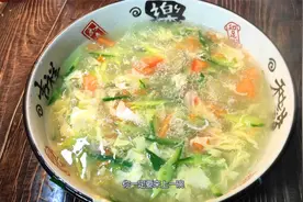 这才是黄瓜鸡蛋汤最好喝的做法，大厨手把手教你，汤鲜味美又解馋