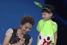 萌娃扮演奇特挑战大明星，表演形态幽默搞笑，逗乐现场所有人！视频封面