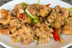 教你爆炒生肠怎样做才好吃，出锅香脆爽口，好吃到停不下来视频封面