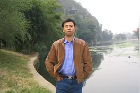 徐健获河北省优秀共青团员秦皇岛优秀共青团员港务局十佳青年称号视频封面