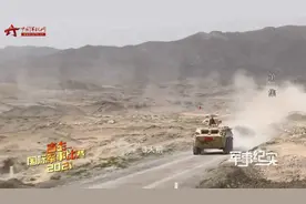 后来居上 中国队驾驶员失误后迅速调整状态顺利完成比赛视频封面