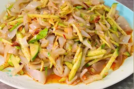 夏天这么吃，黄瓜配它，清凉解暑，去油解腻