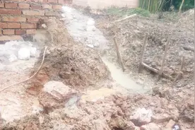 农村宅基地下面是淤泥不要慌，建房选这3种基础，包你高枕无忧