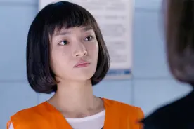 拥抱：夏明月偷偷拔了一根头发，做DNA检测，女囚才是夏家大女儿视频封面