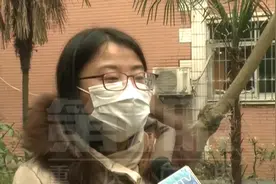 天猫店铺买到假货？  货不对版引发质疑视频封面