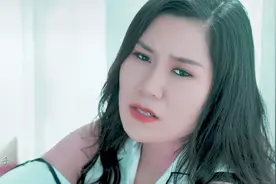 新歌2020，一首《眼泪流在转身后》唱得流泪，听得心碎！