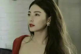袁巴元接受采访再次确认张雨绮真的有狐臭，网友：神经病啊！视频封面