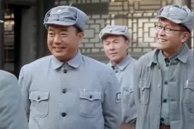 元帅：战士立功跳级升官，彭总得知后不乐意了，下秒把他降为班长